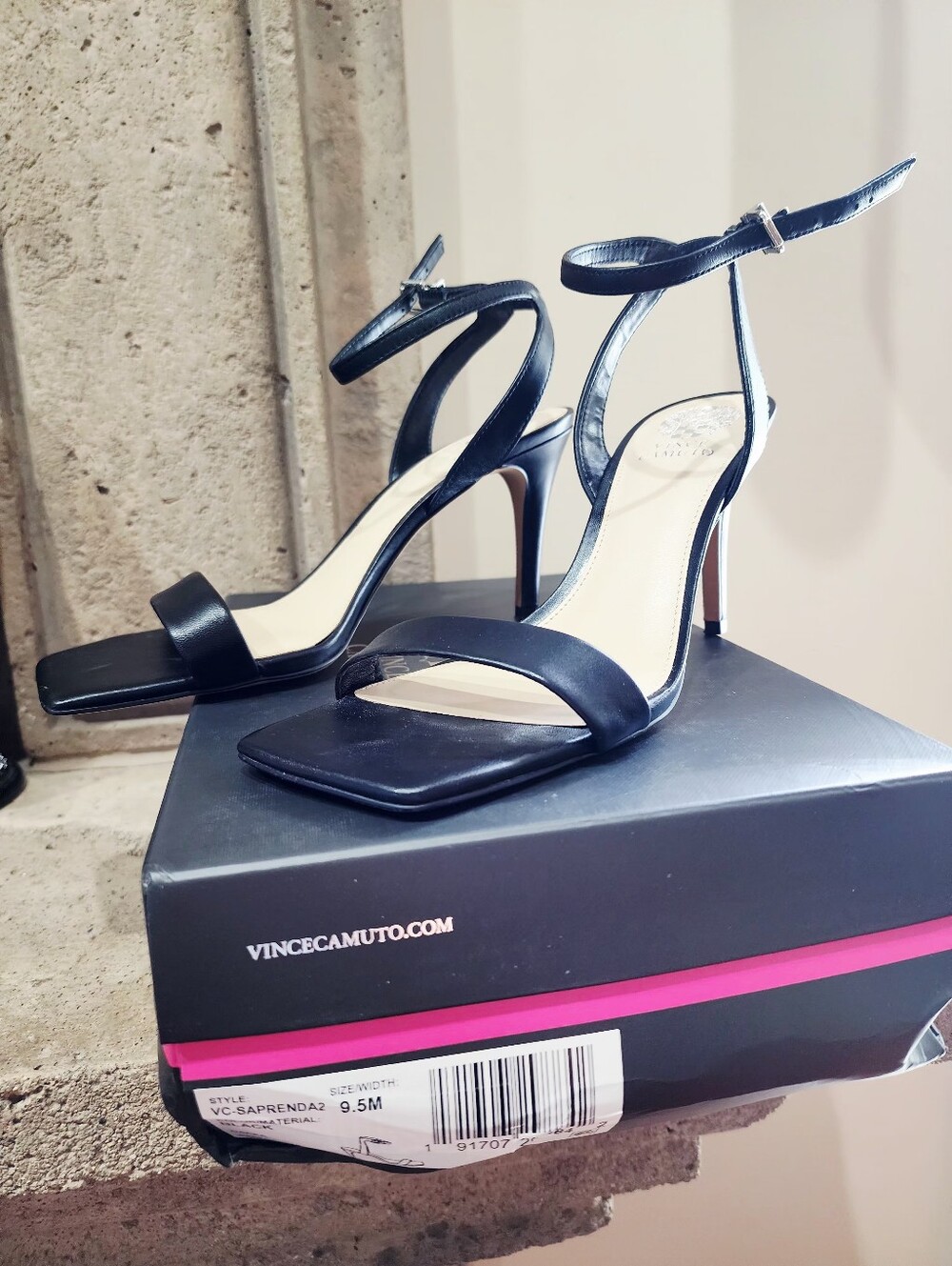 Vince Camuto Saprenda2 Square Toe Sandals Size 9.5 With Box